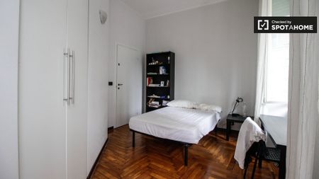 turin, Piedmont 10124 - Photo 4