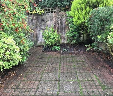 2 bedroom house to rent - Photo 1