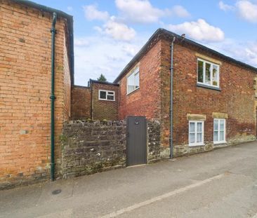 2 bedroom terraced house to rent - Photo 6