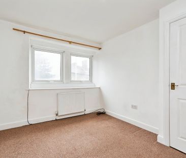 Denholme, West Yorkshire, Bradford - Photo 5