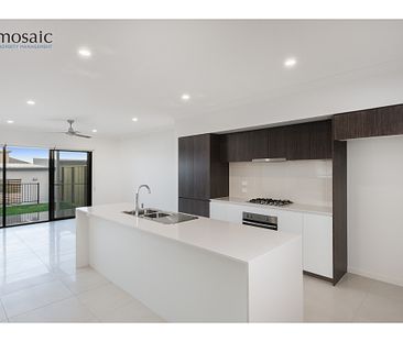 The Finest of Modern Living with Access to Rochedale Estate Lifestyle Centre! - Photo 1