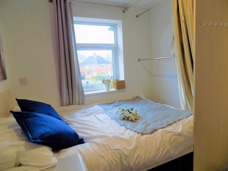 8 bedroom house share to rent - Photo 3