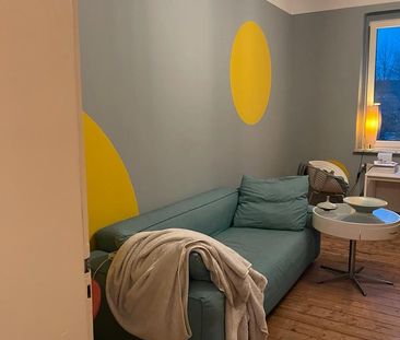 charmante 2 Zimmer Altbauwohnung im Kreuzviertel - Photo 1