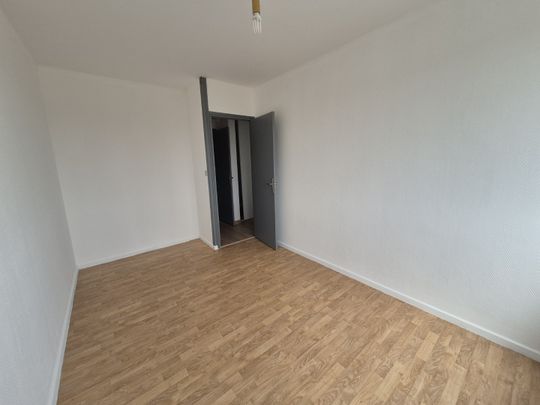 Location Appartement 75m² VALENCIENNES 59300 - Photo 1