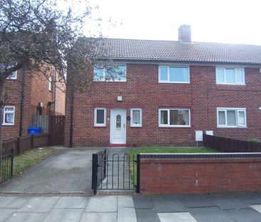 3 bedroom semi-detached house to rent - Photo 1