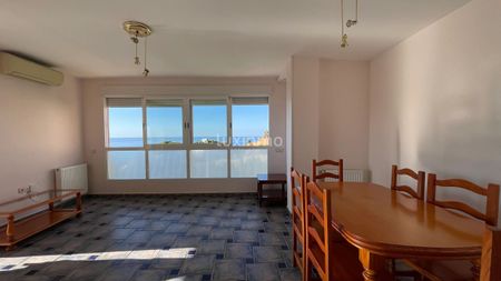 For rent Charming 4-Bedroom Mediterranean Apartment with Sea Views in Calpe - Photo 5