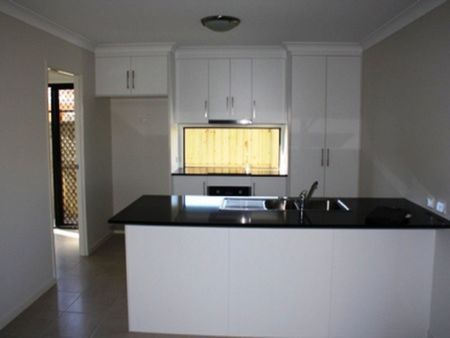 2 Trasero Lane, 4740, Beaconsfield Qld - Photo 2