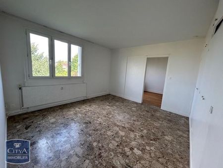 Location Appartement 2 pièces 43m² BEAUVAIS 60000 - Photo 2
