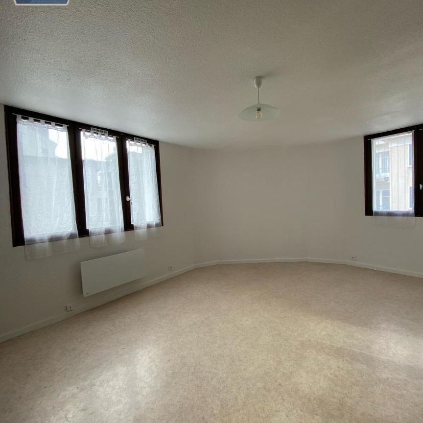 Location Appartement 1 pièce 28m² GRENOBLE 38000 - Photo 1