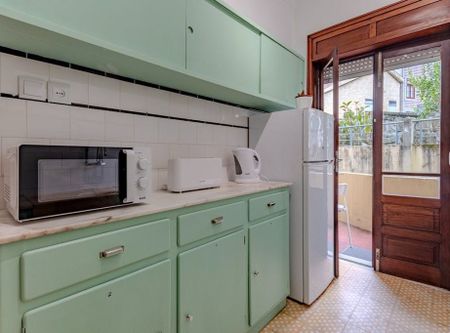 Avenida de Fernão de Magalhães, Porto, Braga - Photo 4