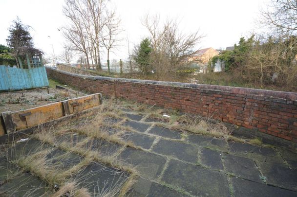 St. Andrews Crest, Bishop Auckland - Photo 1