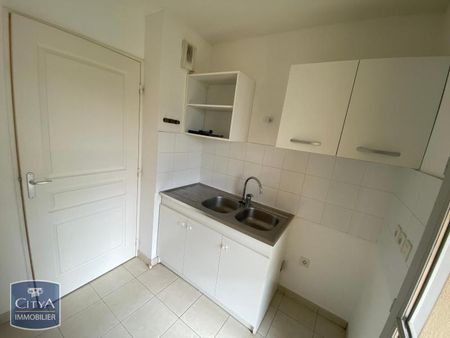 Location Appartement 3 pièces 62m² BLOIS 41000 - Photo 4
