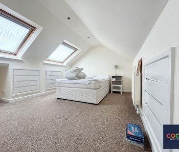 4 bedroom terraced house to rent - Photo 4