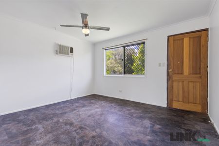 6 Joanne Street, Caboolture QLD 4510 - House For Rent | Domain - Photo 3