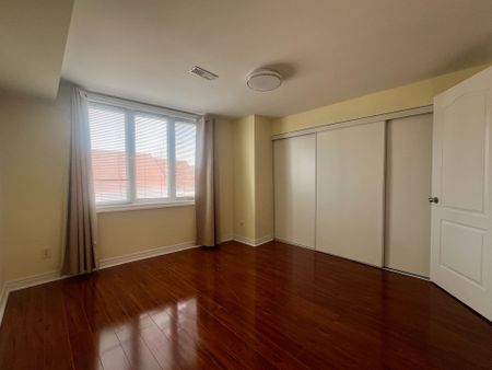 For Lease - 3 English Garden Way, Toronto, Ontario - Photo 5