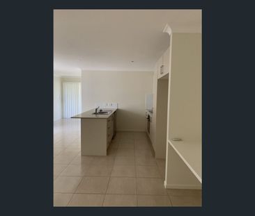1/4 Tabitha Court, Bahrs Scrub, Qld 4207 - Photo 1