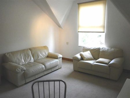 1 bedroom flat to rent - Photo 2