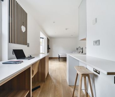 Studio Flat to rent - Victoria Road, Sidcup, DA15 - Photo 1