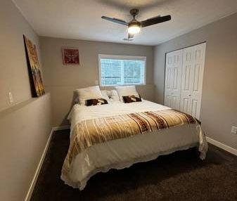 BEAUTIFUL 2 BEDROOM FULLY FURNISHED SUITE - Photo 2