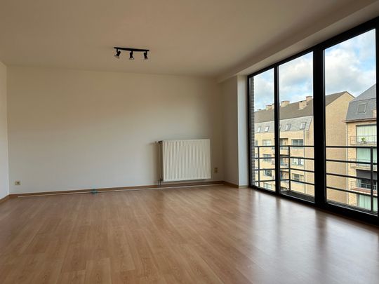 Appartement te huur - Foto 1