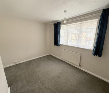 4 bedroom house to rent - Photo 1
