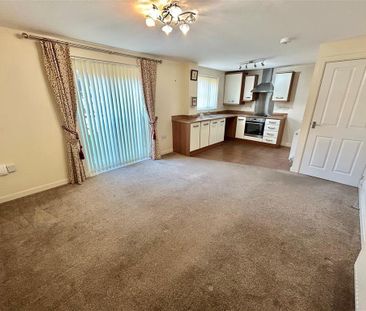 Wessex Drive, Nottingham, Giltbrook - Photo 1