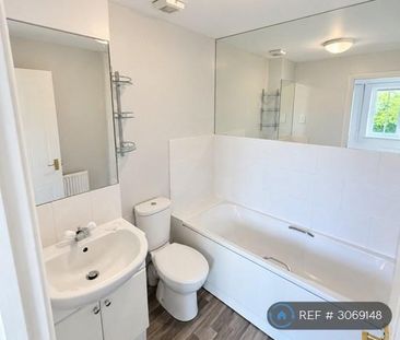 2 bedroom end of terrace house to rent - Photo 5