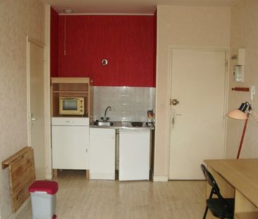 Location Appartement 1 pièce 21m² - Photo 5