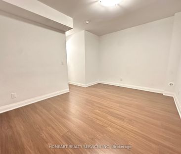 For Lease - 14 Dunton Lane, Richmond Hill, Ontario - Photo 2