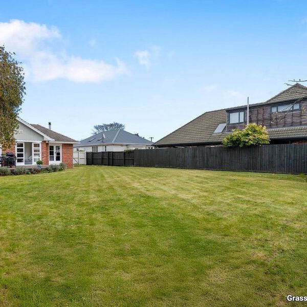 Spacious family home or student accommodation. - Photo 1