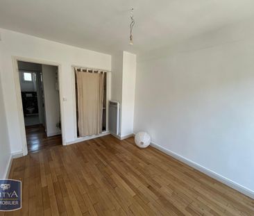 Location Appartement 2 pièces 40m² BEAUVAIS 60000 - Photo 2