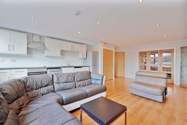 69 Furnace Hill, Sheffield - Photo 1