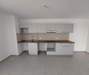 location Appartement T3 DE 65.4m² À MARSEILLE - Photo 5