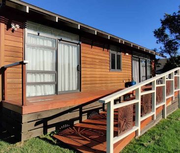 Chic 1BR Beachside Retreat - Peka Peka - Photo 5