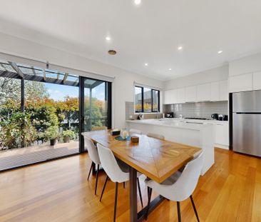 315B Balwyn Road, Balwyn North VIC 3104 - Townhouse For Rent | Domain - Photo 6