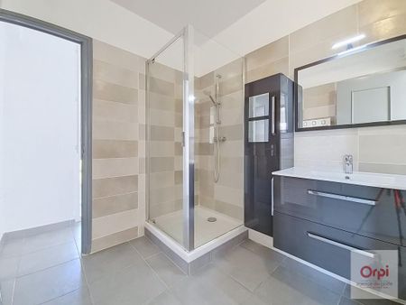Location Appartement 4 pièces 83m² AJACCIO 20090 - Photo 4
