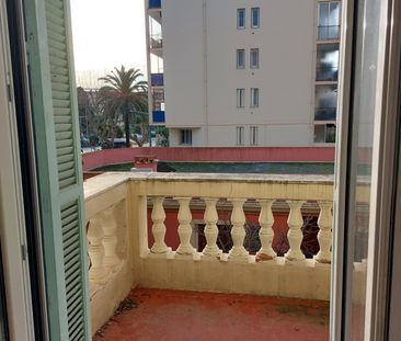 Location Appartement 4 pièces 66m² MENTON 06500 - Photo 2