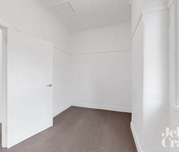 2/117 Whitehorse Road, Deepdene - Photo 2