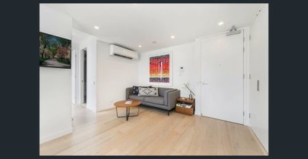 BEAUTIFUL VIEWS FURNISHED 1 BED APARTMENT - Photo 2