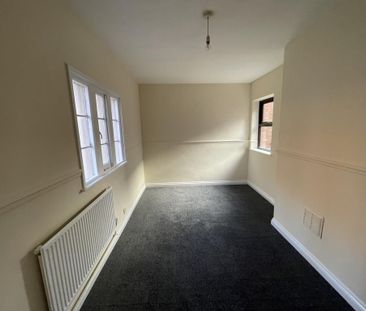 1 bedroom ground floor flat to rent - Photo 3