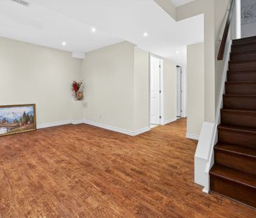 For Lease - 19 Abraham Court, Ajax, Ontario - Photo 3