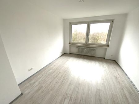 3-Zimmer, Balkon und neues Bad - Foto 5
