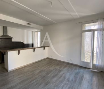 Location Appartement 5 pièces 118m² - Photo 2