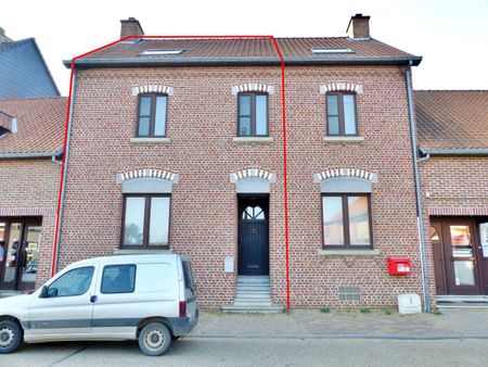 Ruime woning met 3 slpk. en garages in Meldert. - Photo 5