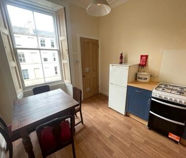 1 bedroom flat to rent - Photo 6