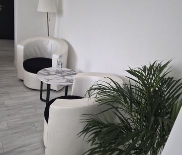 Apartament cu 3 camere de închiriat în zona Școlilor - Photo 1