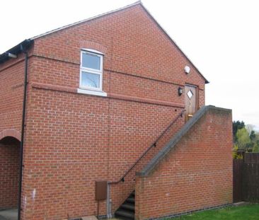 1 bedroom maisonette to rent - Photo 6