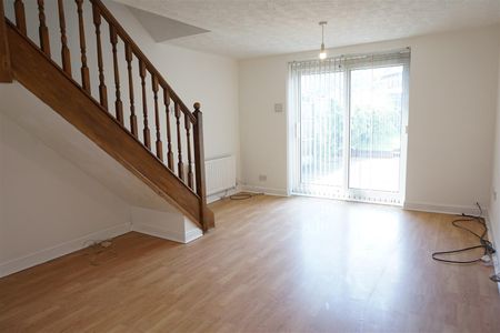 Goldstar Way, Birmingham - Photo 2