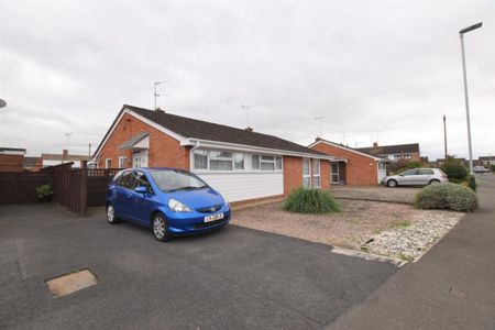 Kingscote Road East, Hatherley, Cheltenham, GL51 6JS - Photo 2