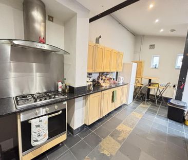 4 bedroom house to rent - Photo 1